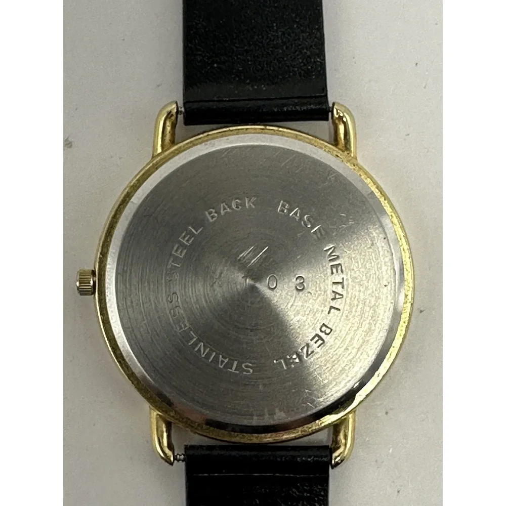 Unitron Santa Christmas Watch New Battery Vintage Mens Watch 41MM 7.75